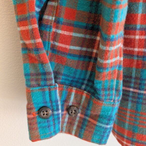 Johnson Woolen Mills Green Mountain Flannel – XS Plaid - Picture 5 of 8